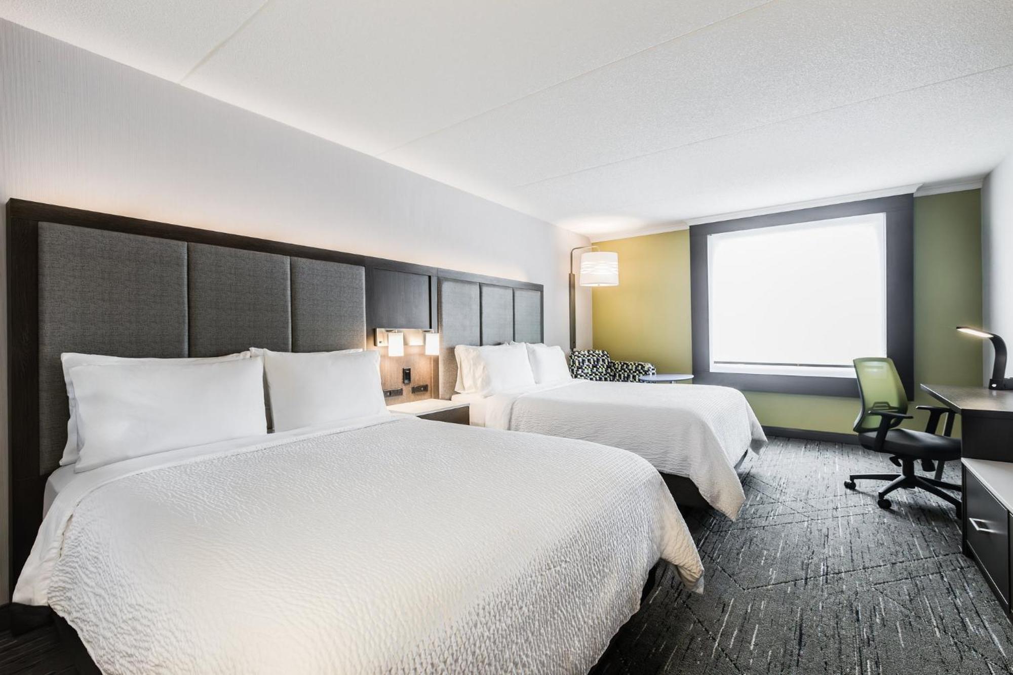 Holiday Inn Express & Suites - Toronto Airport South By Ihg Esterno foto