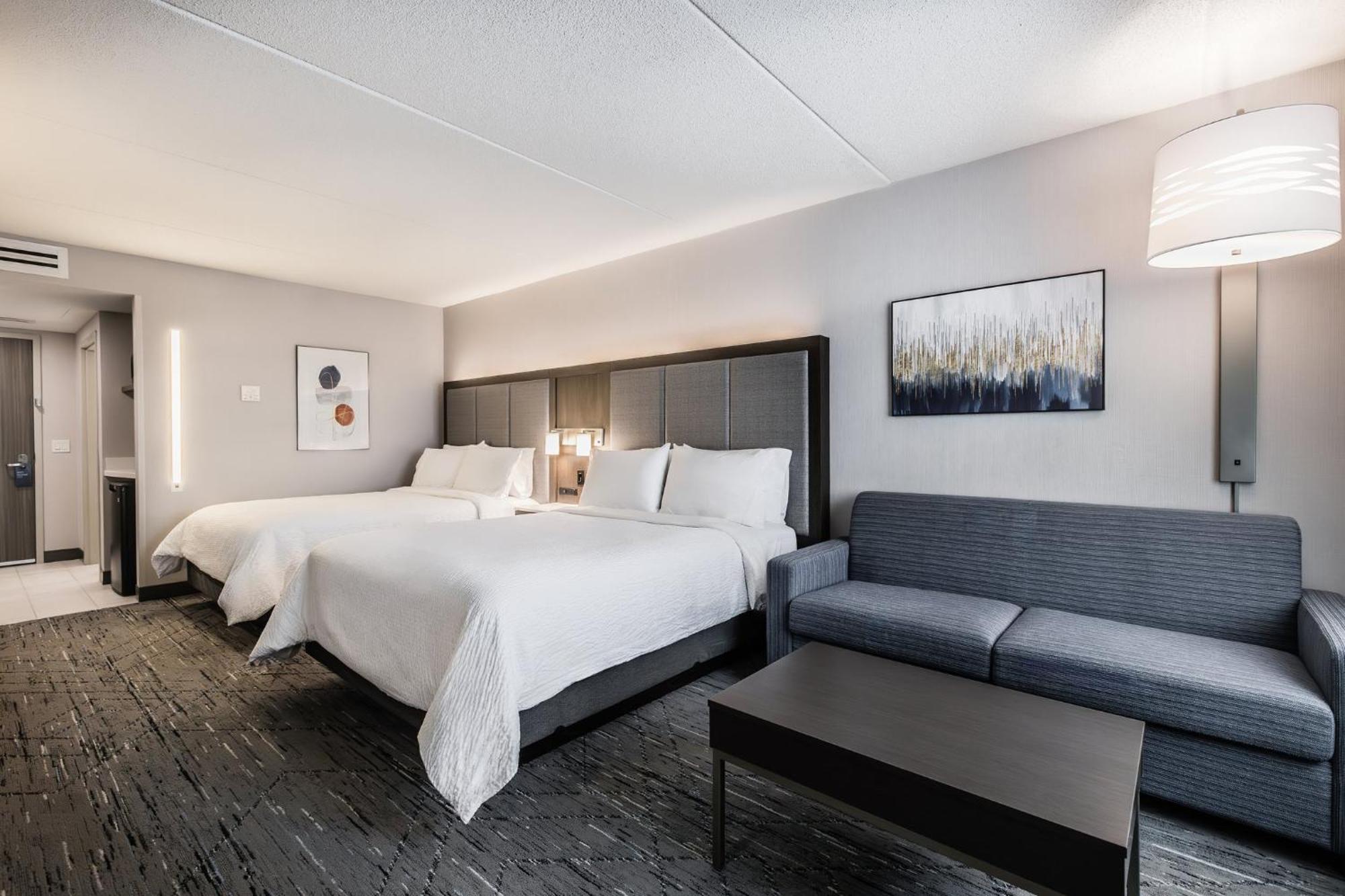 Holiday Inn Express & Suites - Toronto Airport South By Ihg Esterno foto