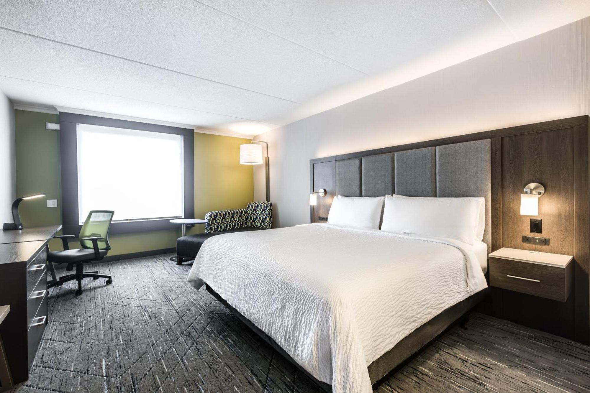 Holiday Inn Express & Suites - Toronto Airport South By Ihg Esterno foto